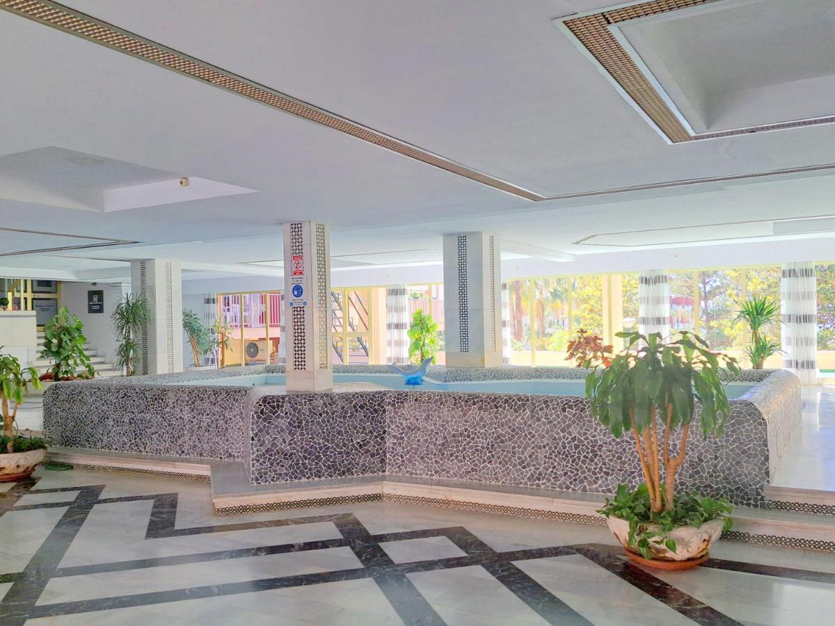 Minerva Red Sun Studio Apartment Benalmadena Exterior photo